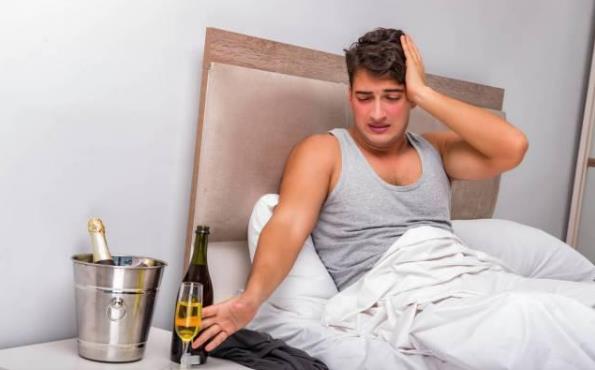 早起3不要,睡前4遠離,不要著急起床,要吃早餐,遠離熬夜