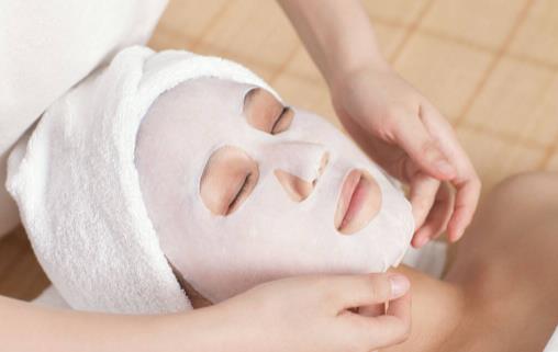 點痣后多久可以敷面膜 凸起的痣怎么遮瑕