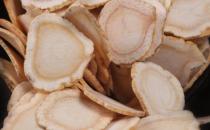 早餐不建議吃哪些食物，不吃早餐的危害：低血糖、胃炎、胃潰瘍