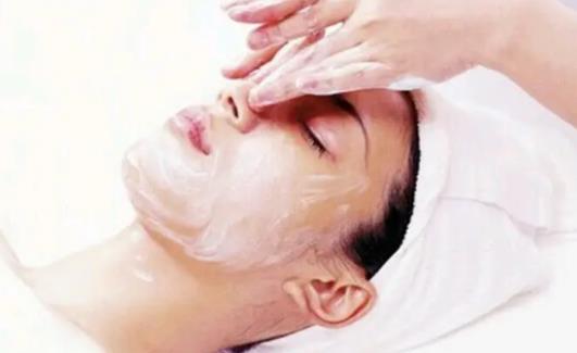 剛開始做美容皮膚為什么黑了 多大年紀開始做美容